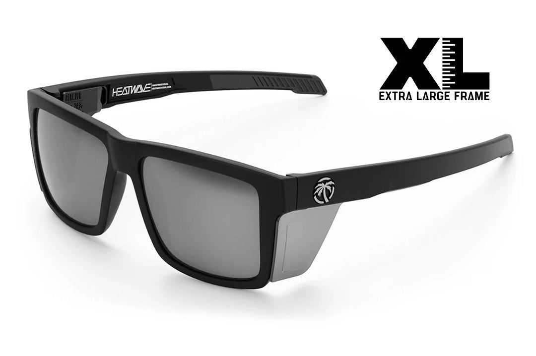 KACAMATA SARA VISE XL: Hitam