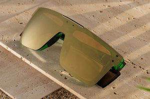 PERFORMANCE QUATRO SUNGLASSES: Cycad Green