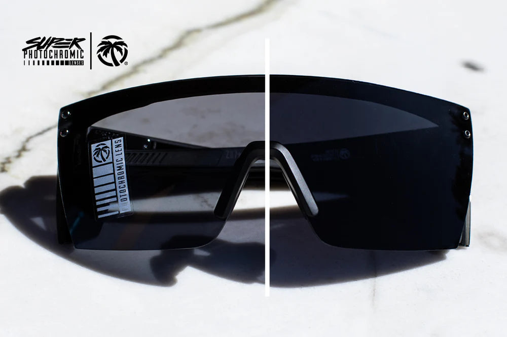 LAZER FACE KACAMATA: Hitam