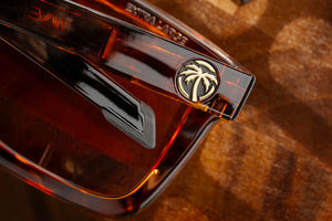 PERFORMANCE VISE SUNGLASSES: Tortoise