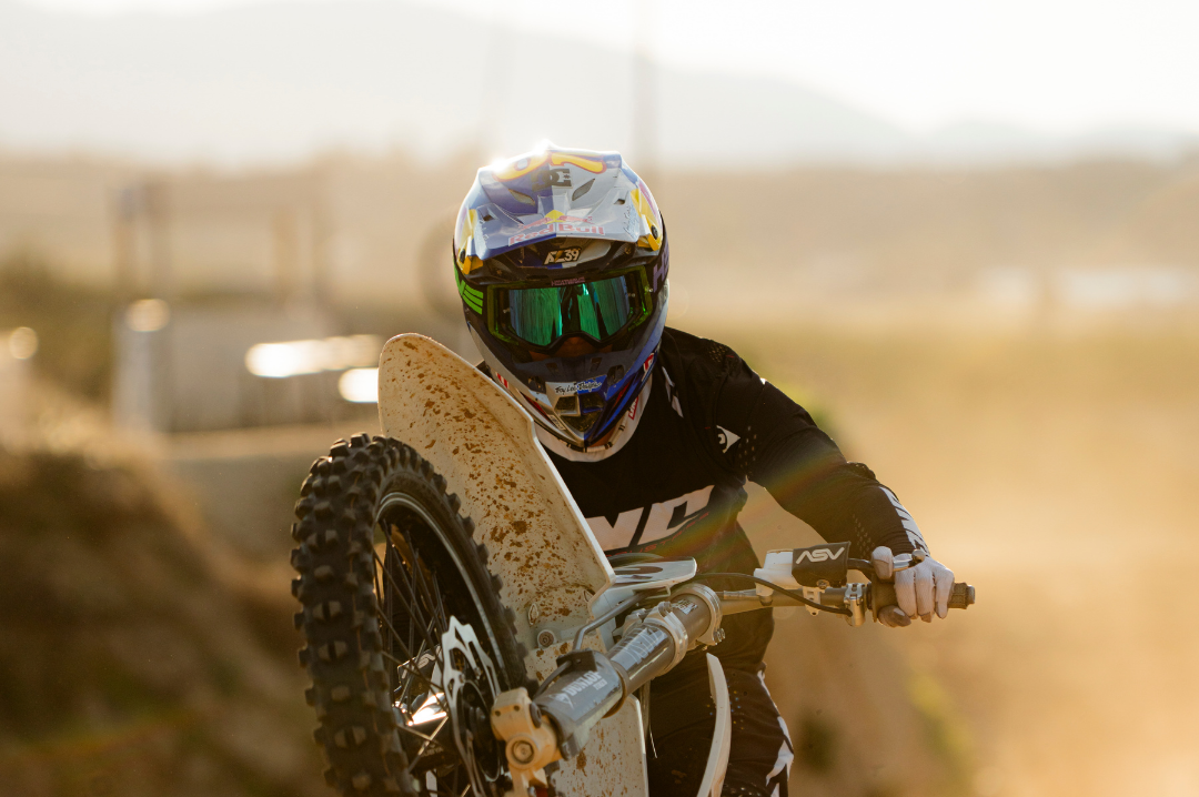 MXG-250 Motosport Goggle: Hydro Digger