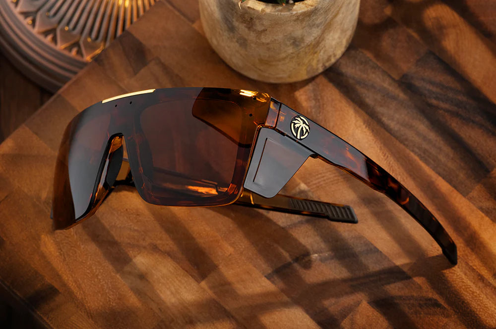 PERFORMANCE QUATRO SUNGLASSES: Tortoise