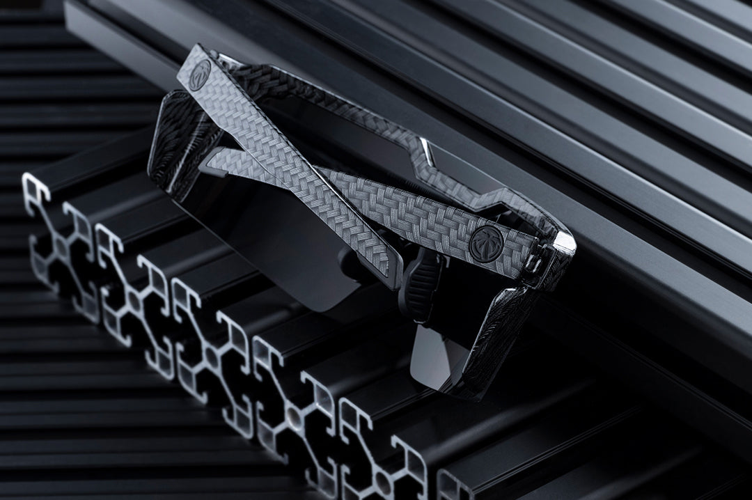 FUTURE TECH SUNGLASSES: Carbon Fibre Black