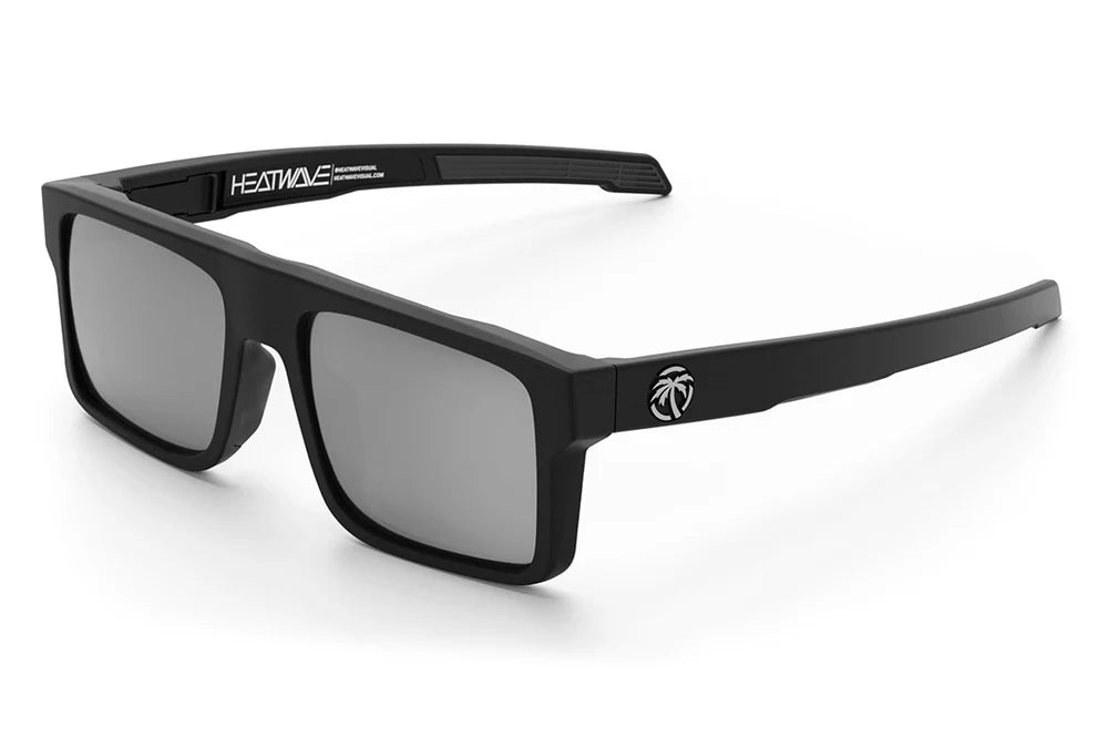 PERFORMANCE RAYTH SUNGLASSES: Silver
