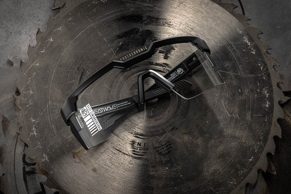 FUTURE TECH SUNGLASSES: Black Frame Photochromic