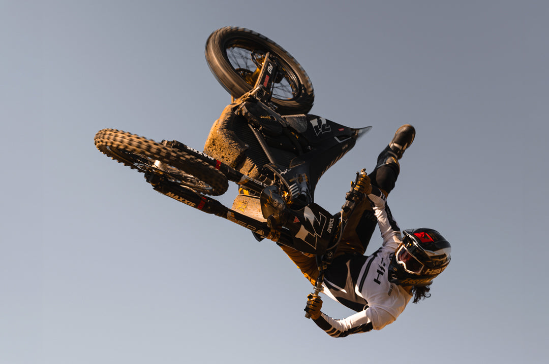 MXG-250 Motosport Goggle: Hydro Saddle