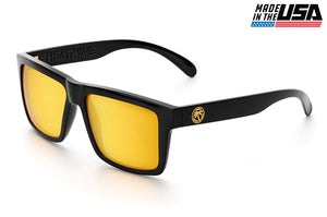 USA VISE SUNGLASSES: Gloss Black x Gold