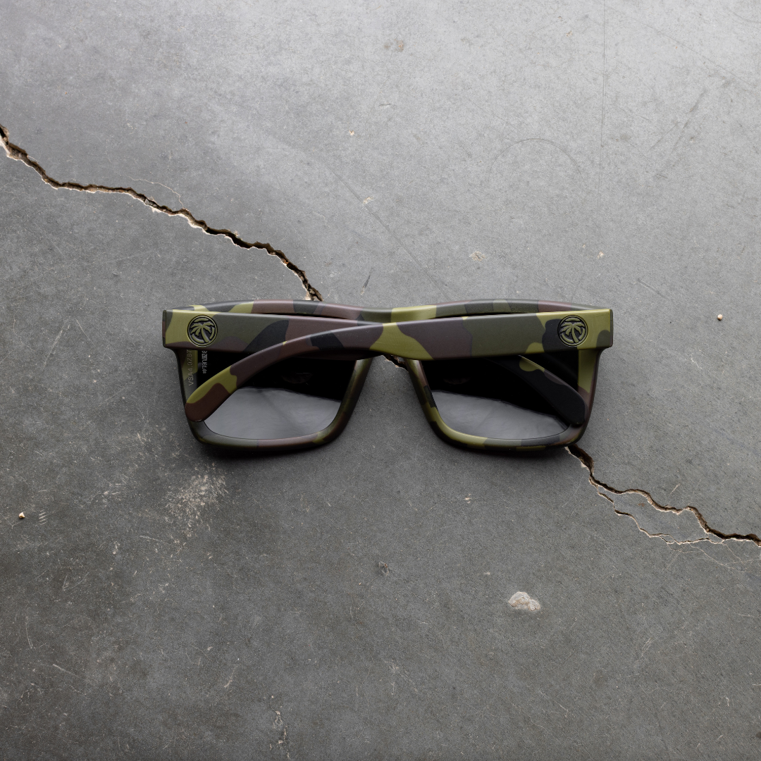 XL VISE SUNGLASSES: Fleck Camo Ultra Black