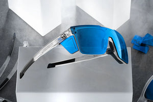 PERFORMANCE QUATRO SUNGLASSES: Vapor Frost Coastal