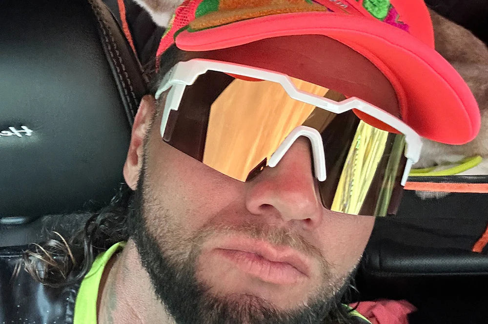 FUTURE TECH SUNGLASSES: Gloss White