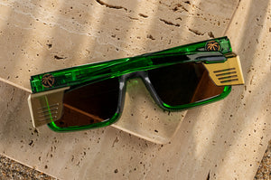 PERFORMANCE RAYTH SUNGLASSES: Cycad Green