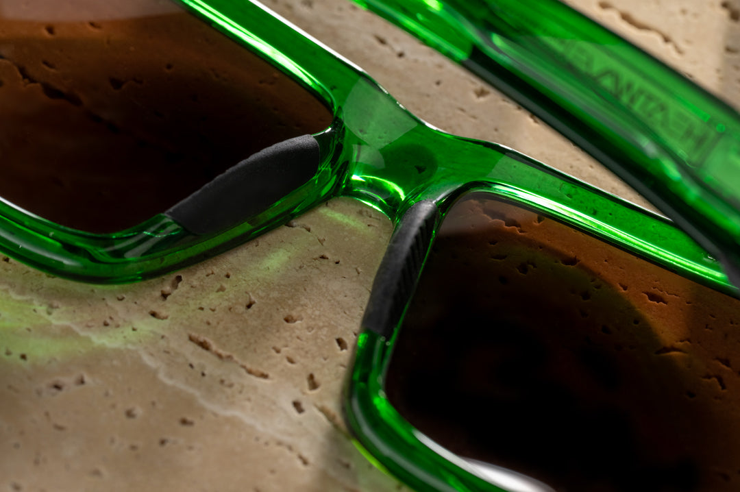 PERFORMANCE RAYTH SUNGLASSES: Cycad Green