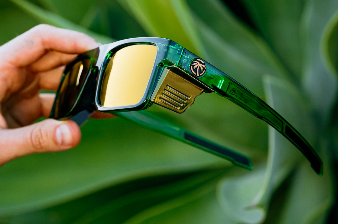 PERFORMANCE RAYTH SUNGLASSES: Cycad Green