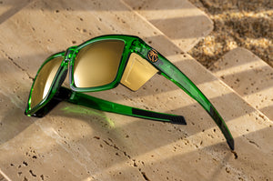 PERFORMANCE VISE SUNGLASSES: Cycad Green