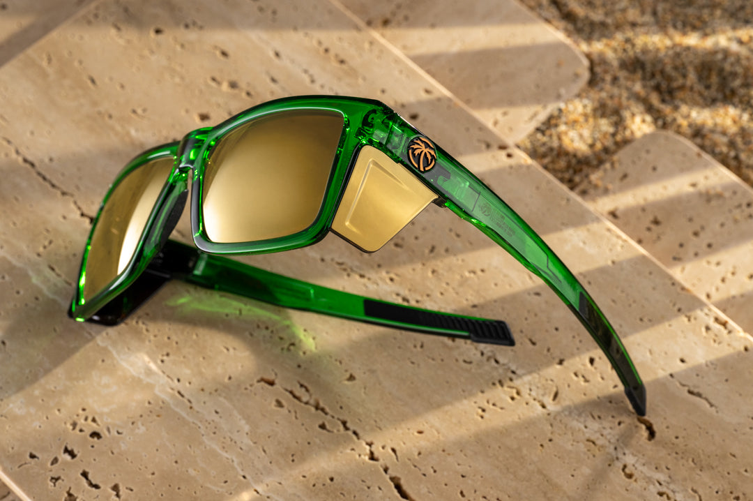 PERFORMANCE XL VISE SUNGLASSES: Cycad Green