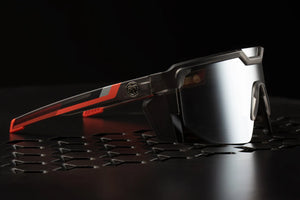 FUTURE TECH SONNENBRILLE SCHWARZ: Silber 