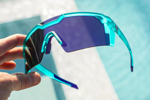 FUTURE TECH SUNGLASSES: Aqua Frost