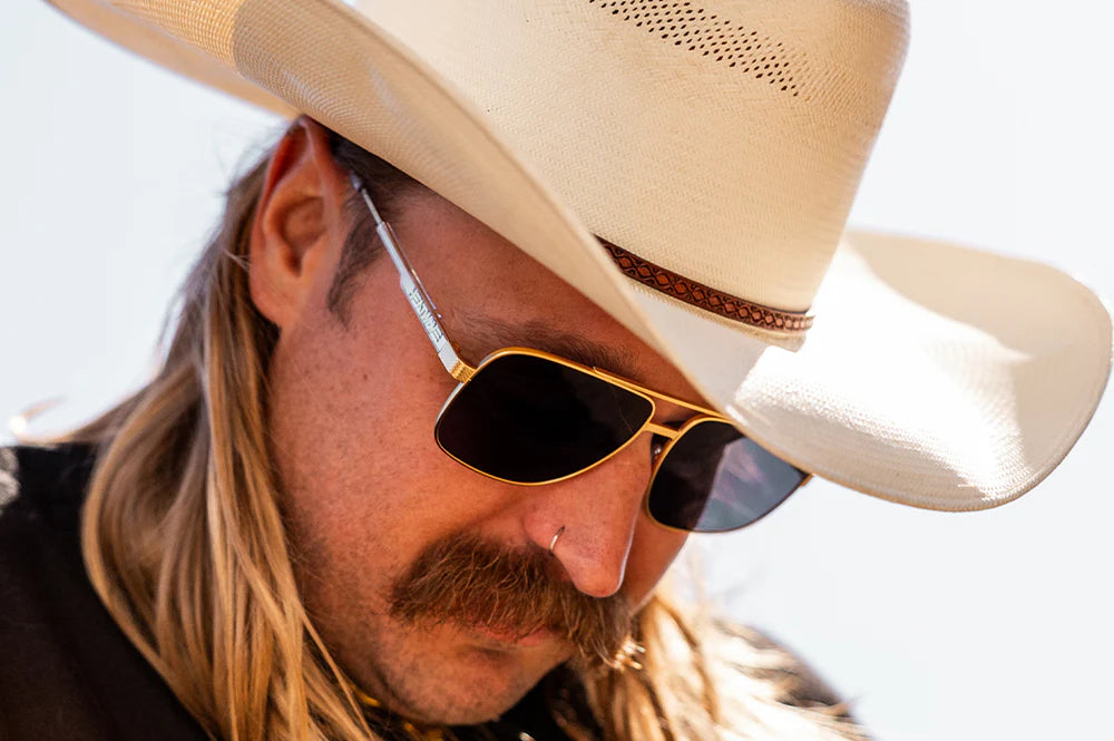 NIMITZ SUNGLASSES: Gold