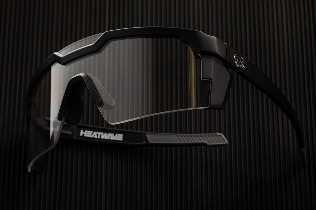 FUTURE TECH SUNGLASSES BLACK: Clear