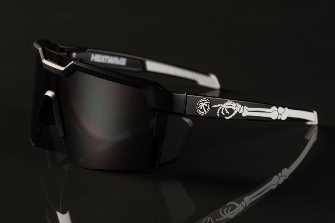 FUTURE TECH SUNGLASSES BLACK: Bones