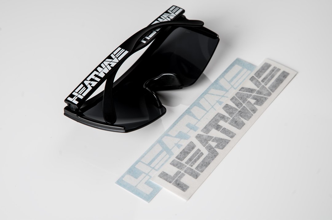 BILLBOARD-AUFKLEBER: 6&quot;