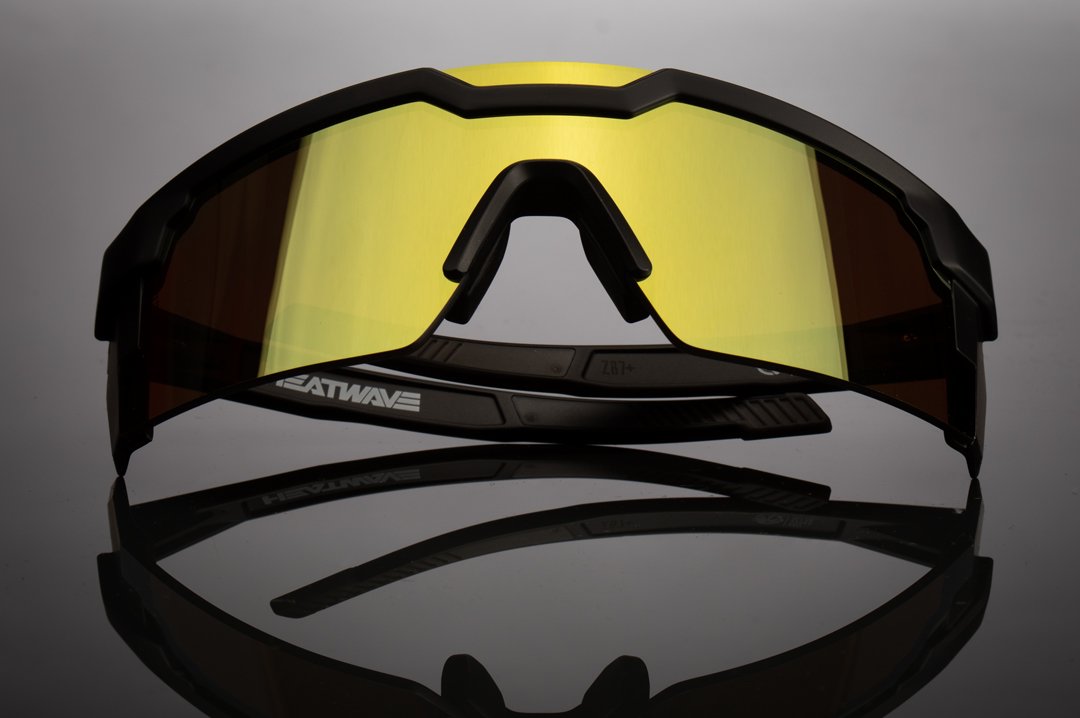 FUTURE TECH SUNGLASSES BLACK: Gold Rush