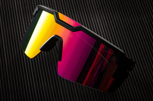 FUTURE TECH SUNGLASSES BLACK: Savage Spectrum