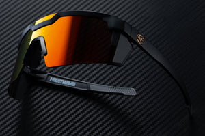 FUTURE TECH SUNGLASSES BLACK: Sunblast